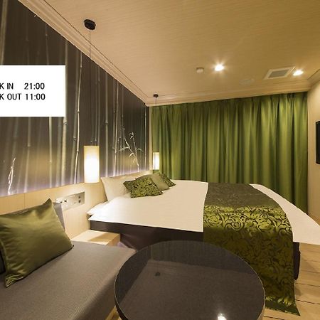 ルトゥール難波 Retournanba 男塾ホテルグループ (Adults Only) Osaka Exterior photo